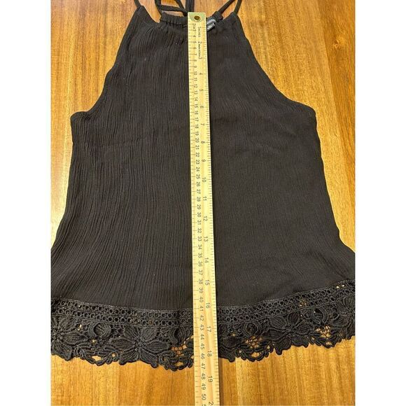 Ambiance Y2K Tank Top Womens Medium Black Plisse Crochet Hem Keyhole Neck - Picture 8 of 8